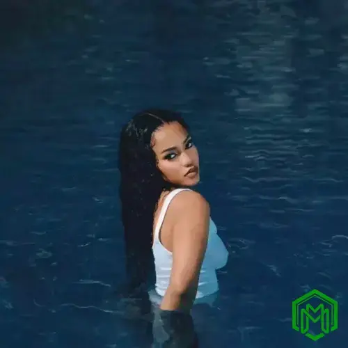 Mamma audio by Zee Nxumalo feat. Skillz and Sykes